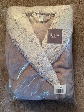 Ulta Beauty Plush Robe in Dusty Mauve with Cream Trim
